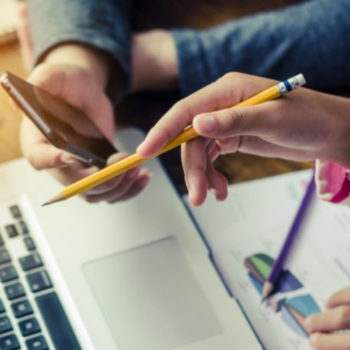 Hands Mobile investe em educação; CENP tem novo canal de comunicação publicidade-digital